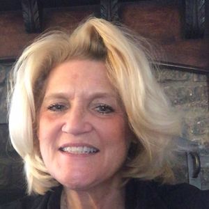 Meet your Posher, Sandy